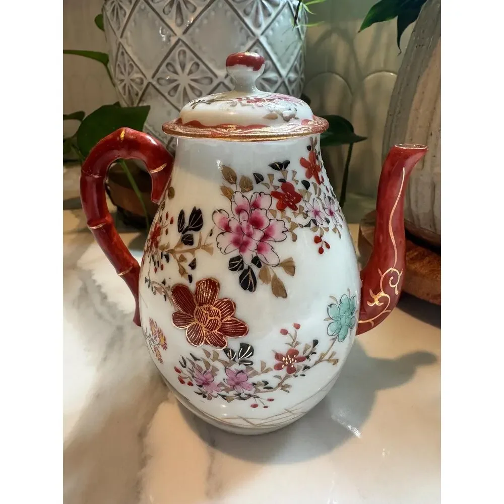 Vintage Kutani Hand painted Chinoiserie Teapot with Bamboo Motif